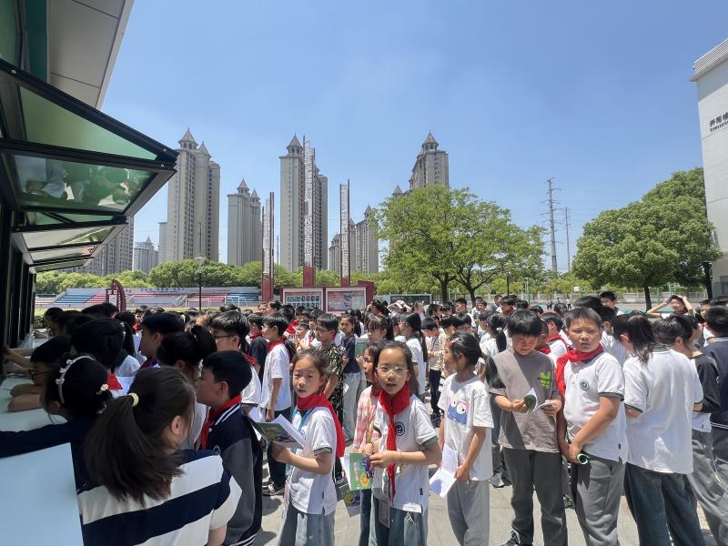 7e2bdb04-fa8d-48b2-959c-ee4b239f942d.jpg