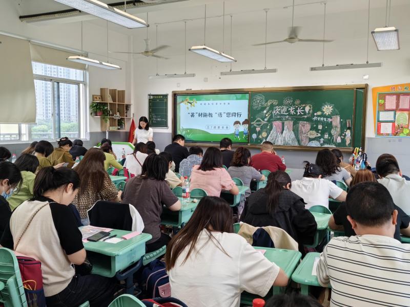 第1题_李超群_20250516_7e5183a9aa2750a684a1b28c53a6e592_compress_1.jpg